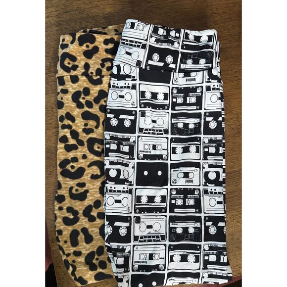 LulaRoe Bundle 2 TC2 (Tall & Curvy 18+) Leggins Tiger Print & Cassette Tape RARE - Picture 8 of 8